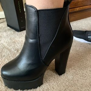 All Back Leather KOi Footwear Boots